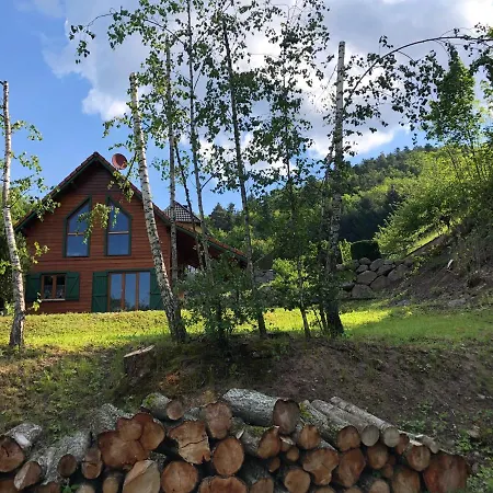 Chalet De *